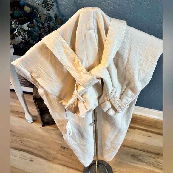 A New Day Women's High-Rise Ankle Pants Cream NWT - Picture 4 of 6